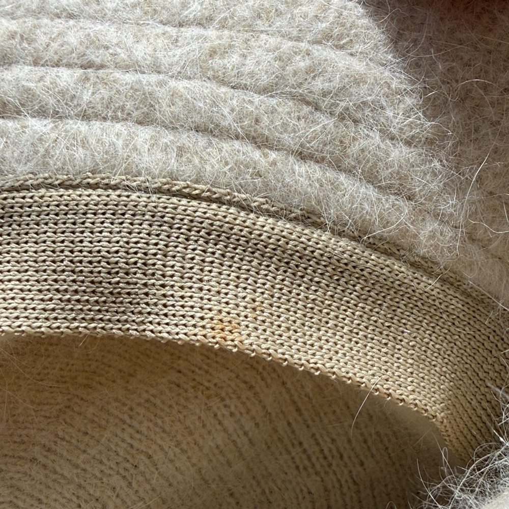 #88 Vintage Kangol Beige Angora Fuzzy Bucket Hat - Picture 6 of 7
